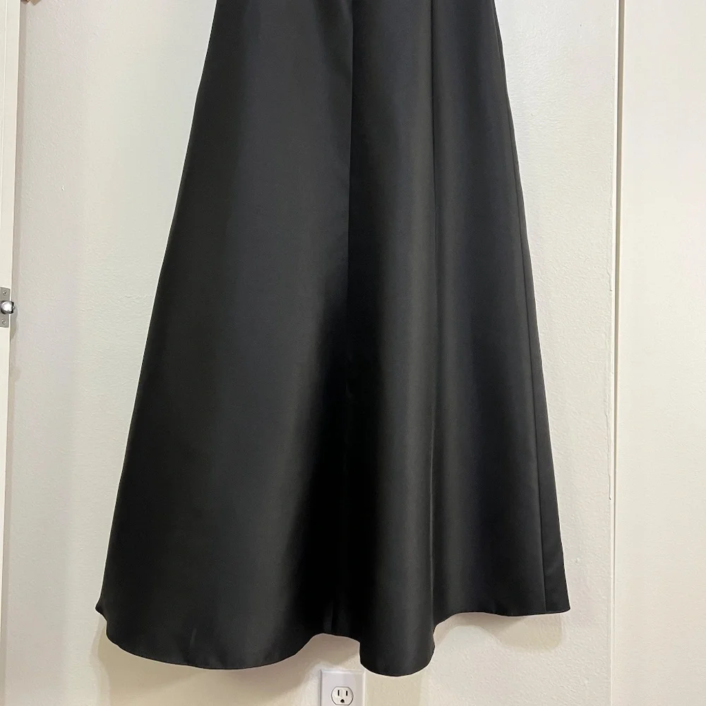 NEW Alfred Sung D831 One Shoulder Draped Front Satin Gown Black size 2